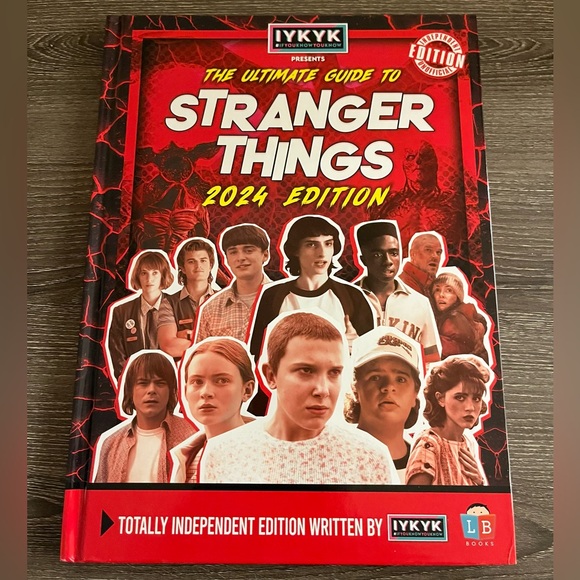 3/$15 - The Ultimate Guide to Stranger Things 2024 Edition Book - Picture 1 of 2